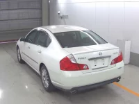 Nissan FUGA лот № 4024 оценка 3.5  с аукциона в Японии 1