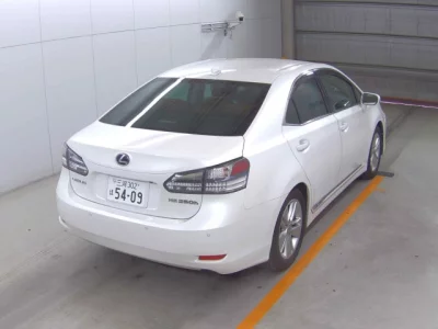 Lexus HS