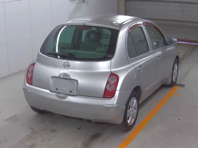 Nissan MARCH  с аукциона в Японии