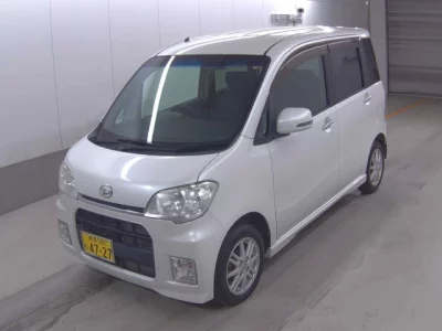 Daihatsu TANTO EXE