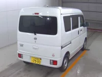 Nissan CLIPPER VAN лот № 3057 оценка 3.5  с аукциона в Японии 3