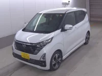 Nissan DAYZ лот № 3007 оценка 6  с аукциона в Японии 2