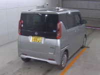 Nissan ROOX лот № 3010 оценка 3  с аукциона в Японии 3