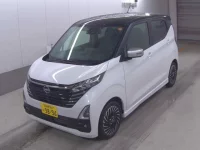 Nissan DAYZ лот № 3093 оценка 3.5  с аукциона в Японии 2