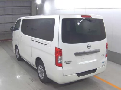 Nissan CARAVAN VAN  с аукциона в Японии