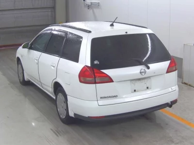 Nissan WINGROAD