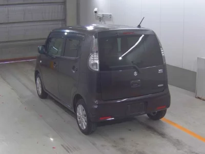 Suzuki MRWAGON