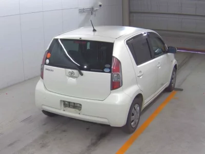 Toyota PASSO  с аукциона в Японии