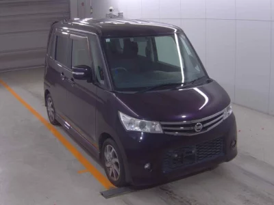 Nissan ROOX  с аукциона в Японии