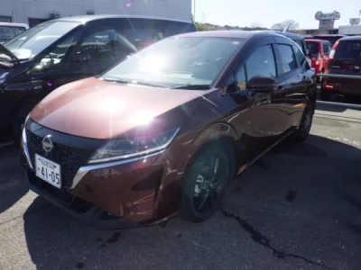 Nissan NOTE  с аукциона в Японии