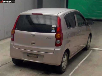 Daihatsu MIRA