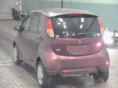 Mitsubishi I
