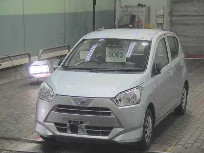 Daihatsu MIRA E S