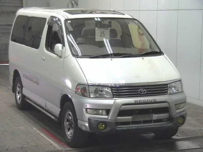 Toyota HIACE REGIUS
