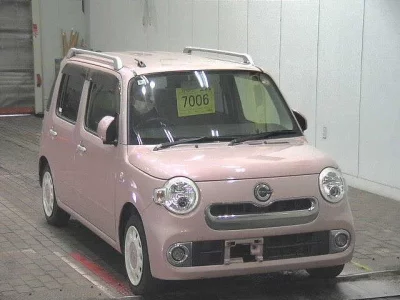 Daihatsu MIRA  с аукциона в Японии