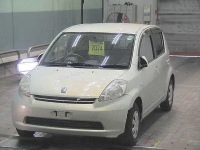 Toyota PASSO  с аукциона в Японии