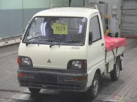 Mitsubishi MINICAB TRUCK лот № 7029 оценка 3  с аукциона в Японии 2