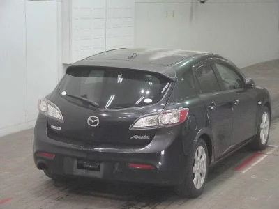 Mazda AXELA  с аукциона в Японии