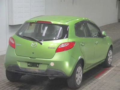 Mazda DEMIO