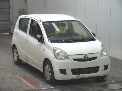 Daihatsu MIRA  с аукциона в Японии