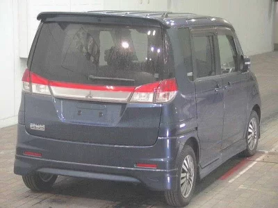 Mitsubishi DELICA D2