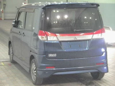 Mitsubishi DELICA D2