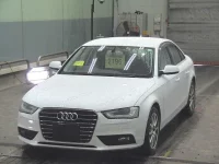 Audi A4 лот № 2196 оценка 4  с аукциона в Японии 2