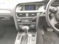 Audi A4 лот № 2196 оценка 4  с аукциона в Японии 4