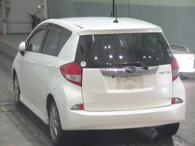 Subaru TREZIA
