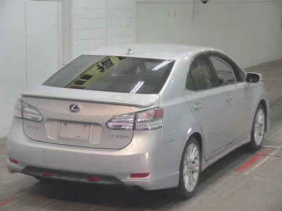 Lexus HS