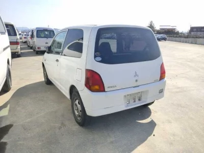 Mitsubishi MINICA  с аукциона в Японии