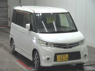 Nissan ROOX
