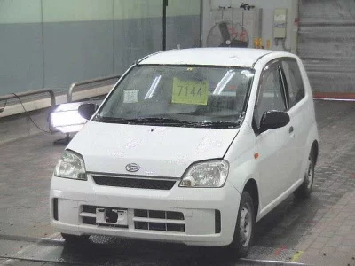 Daihatsu MIRA  с аукциона в Японии
