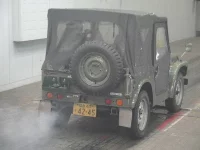 Suzuki JIMNY лот № 6207 оценка 3.5  с аукциона в Японии 3