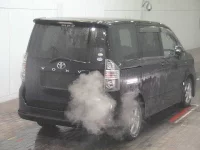 Toyota VOXY лот № 98 оценка R  с аукциона в Японии 3