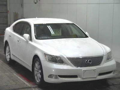 Lexus LS