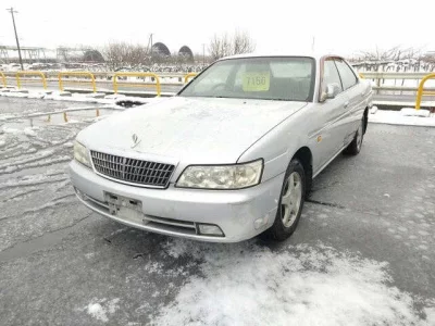 Nissan LAUREL