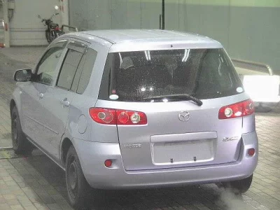 Mazda DEMIO  с аукциона в Японии