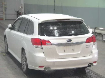 Subaru LEGACY  с аукциона в Японии