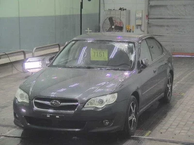 Subaru LEGACY B4