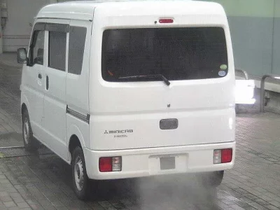 Mitsubishi MINICAB VAN