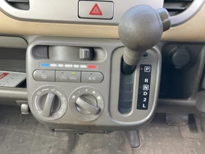 Nissan MOCO  с аукциона в Японии