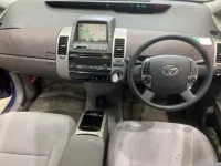 Toyota Prius лот № 4032 оценка 3.5  с аукциона в Японии 3