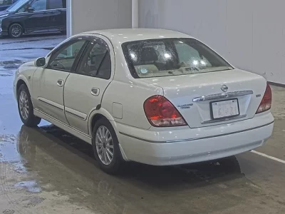 Nissan SYLPHY  с аукциона в Японии