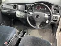 Honda STEP WAGON лот № 1790 оценка 3.5  с аукциона в Японии 3