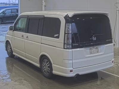 Honda STEP WAGON  с аукциона в Японии