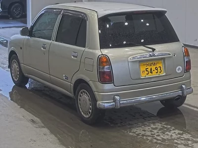 Daihatsu MIRA