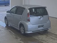 Toyota PASSO лот № 4048 оценка 3.5  с аукциона в Японии 1