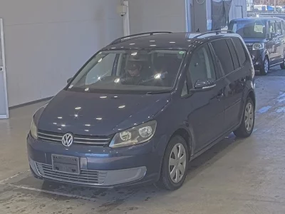 Volkswagen GOLF TOURAN