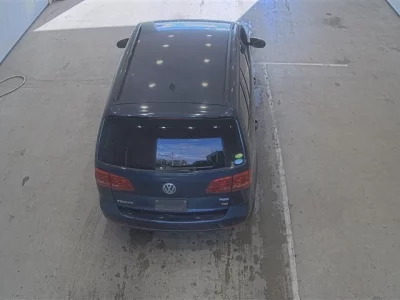 Volkswagen GOLF TOURAN